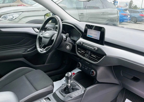 Ford Focus cena 62900 przebieg: 120059, rok produkcji 2019 z Kamienna Góra małe 497